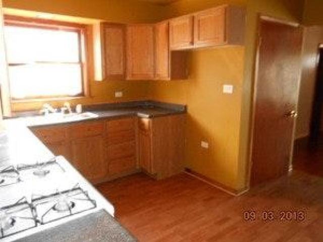 14337 Calhoun Ave - Photo 3 of 6