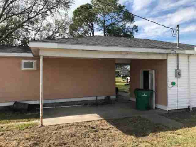 200 N Carol St - Photo 3 of 6