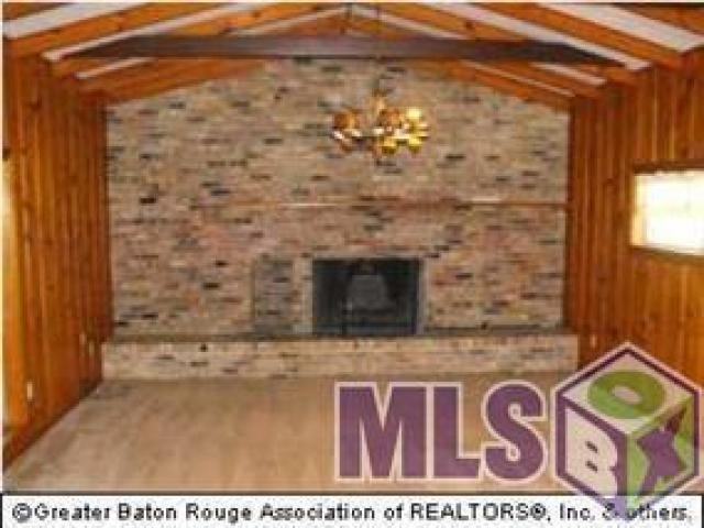 6710 Island Rd - Photo 3 of 6