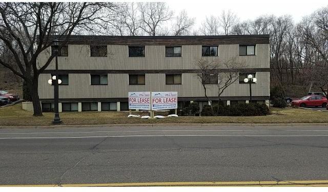 905 W Jefferson Ave - Photo 3 of 3