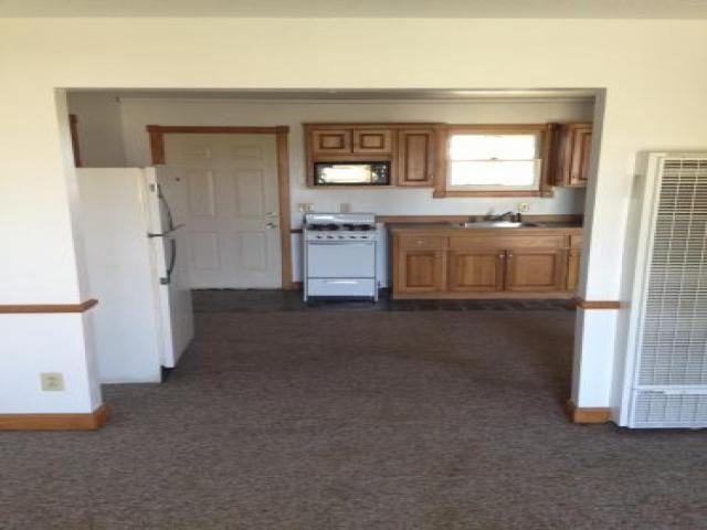 34215 L Ave - Photo 2 of 6