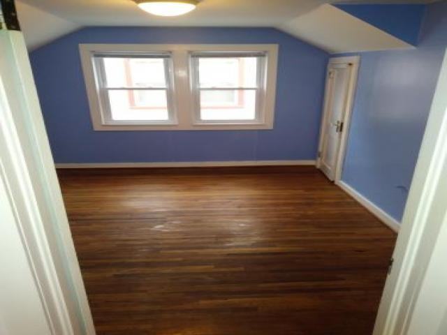 4905 38th Ave S - Photo 2 of 4