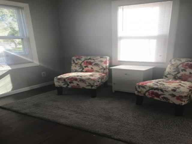 1508 S Hampshire Ave - Photo 3 of 6