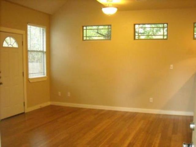 200 W N Loop Blvd - Photo 3 of 6