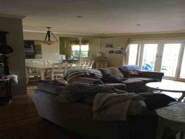 820 Stevely Ave - Photo 3 of 6