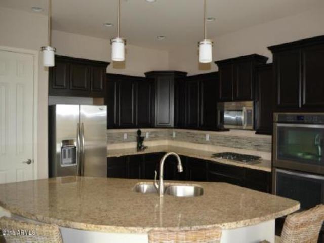 17815 W Cedarwood Ln - Photo 3 of 6