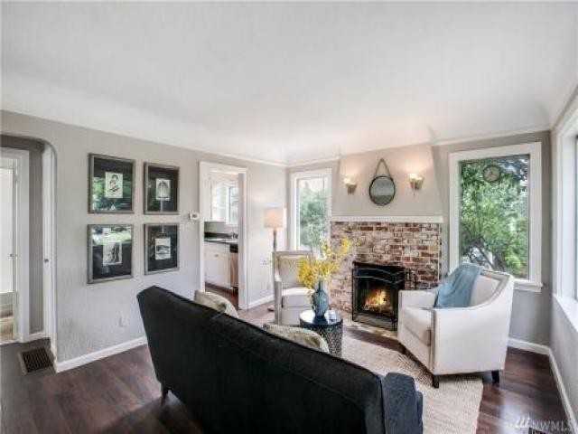 7350 32nd Ave SW - Photo 2 of 4