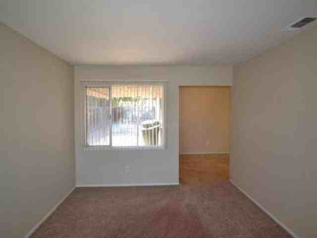 3710 Elkhorn Blvd - Photo 2 of 6