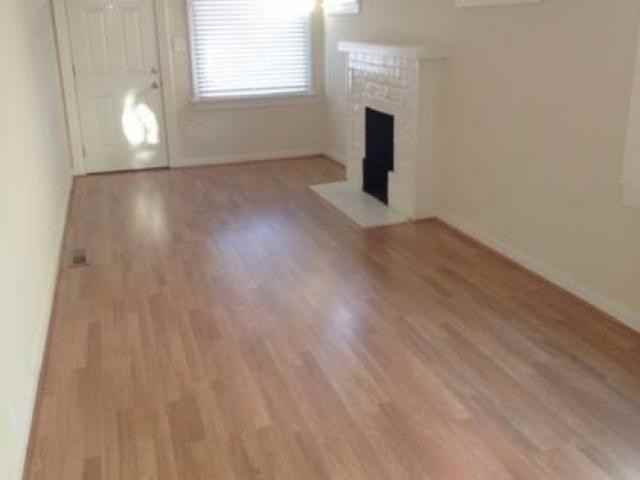 7215 Holly St - Photo 2 of 6