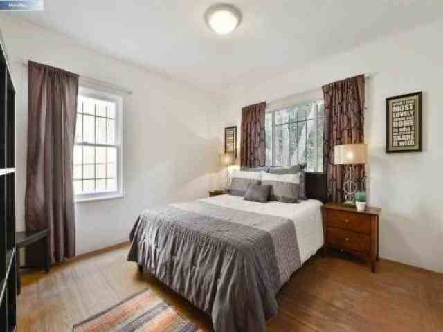 2960 El Monte Ave - Photo 2 of 6