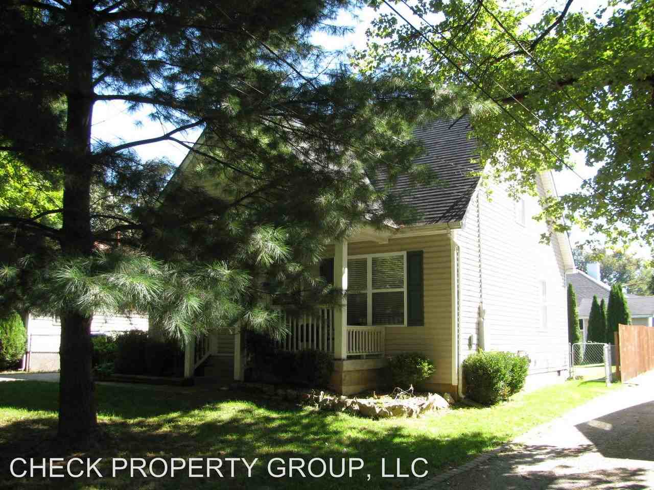 9106 Wilson St - Photo 2 of 11