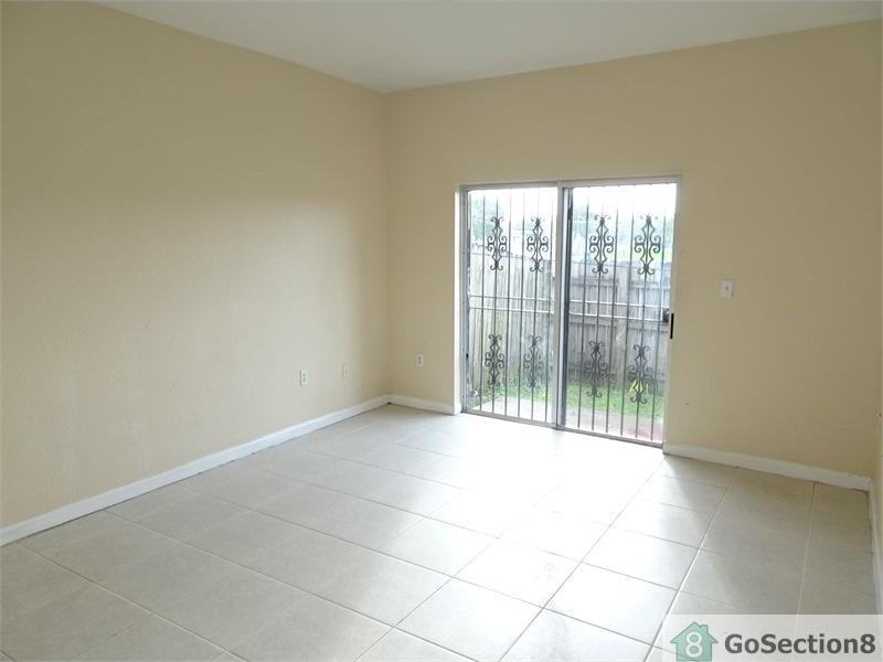 20744 NW 31st Ave - Photo 2 of 18