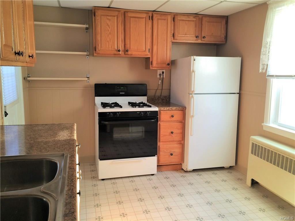 21 Bennett St - Photo 3 of 16