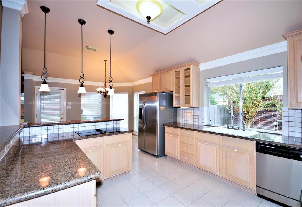 2215 Bay Haven Way - Photo 2 of 24