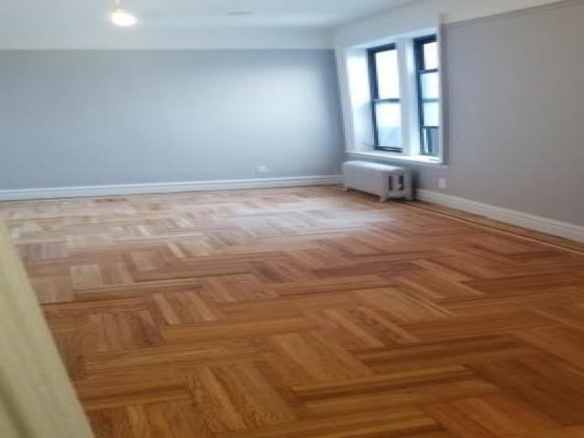 1440 Zerega Ave - Photo 2 of 5