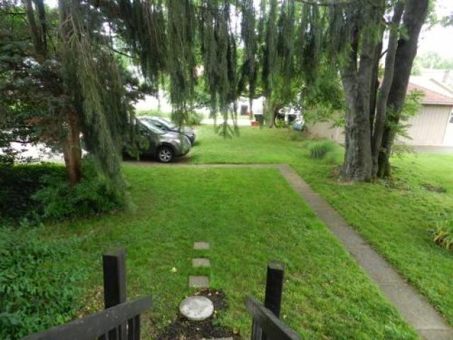 2201 Wrocklage Ave - Photo 3 of 6