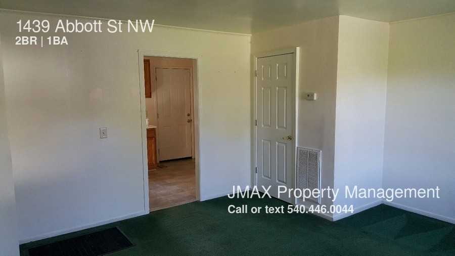 1439 Abbott St NW - Photo 3 of 8