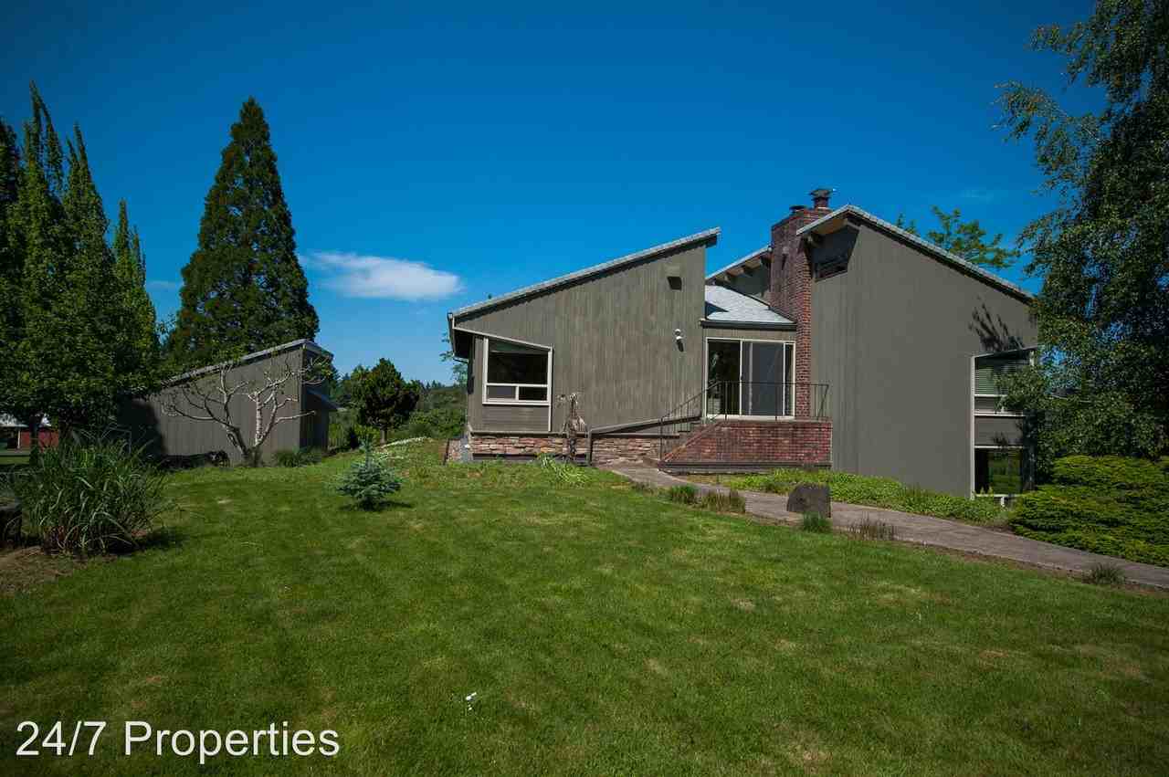 16430 S Springwater Rd - Photo 3 of 31