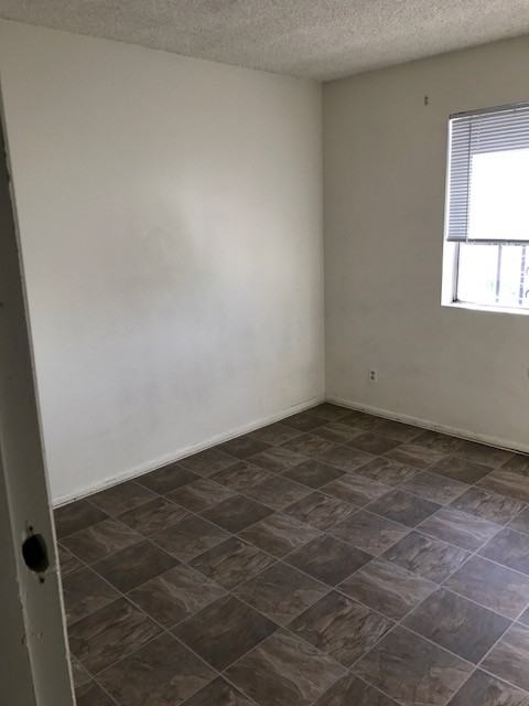 4231 W State Ave - Photo 2 of 23