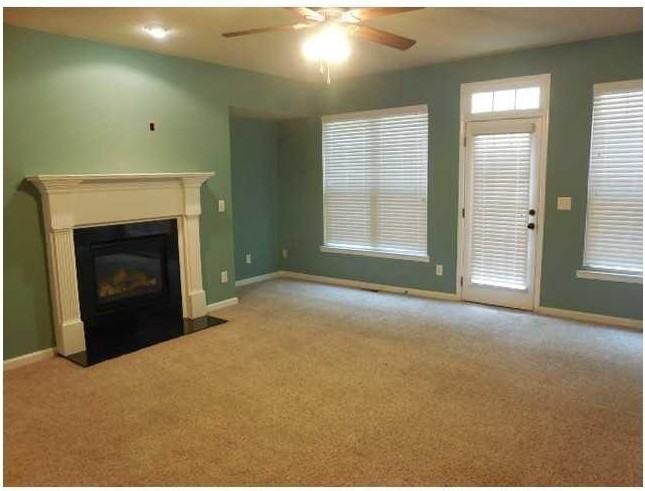 1768 Oak Brook Ln NW #9 - Photo 3 of 9