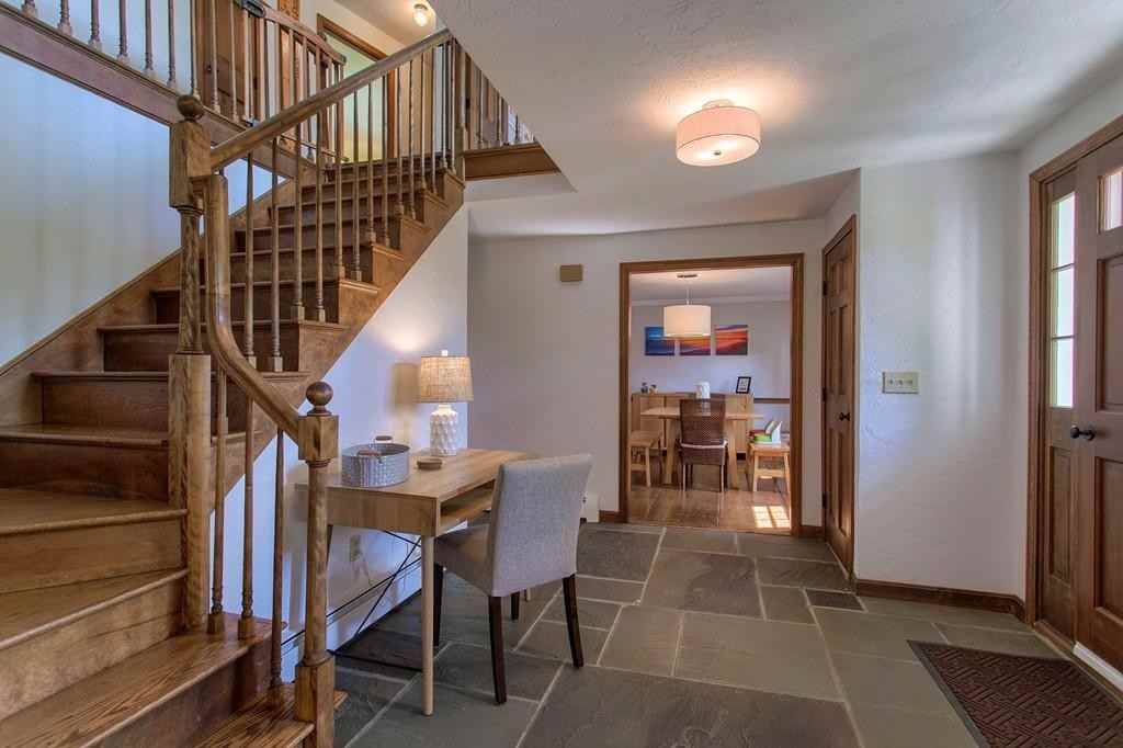 1009 Main St - Photo 2 of 27