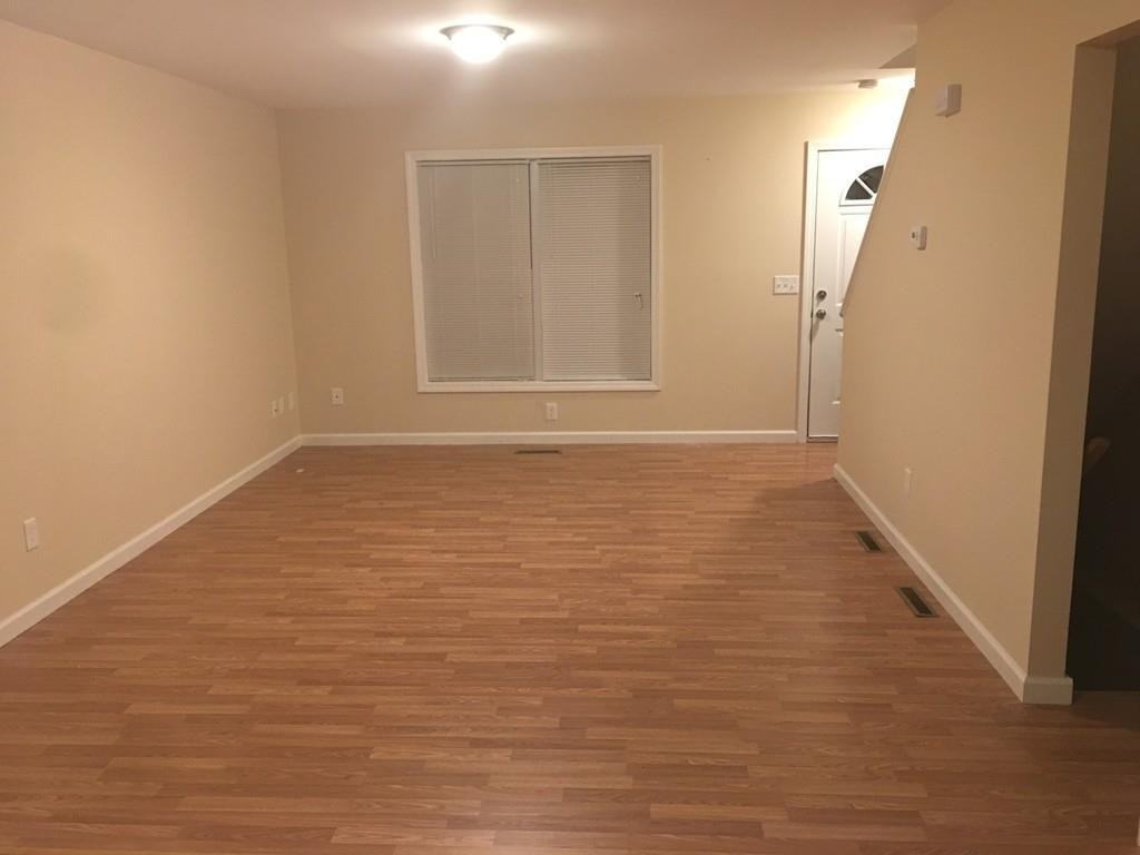 1118 Worcester St #2 - Photo 3 of 9