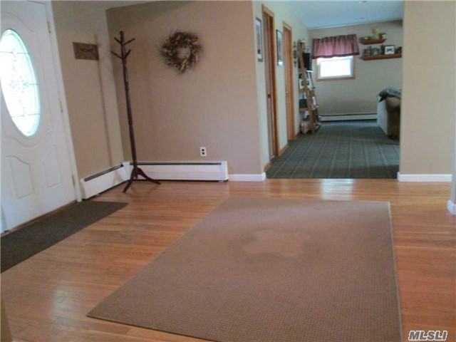 63 Randolph Dr - Photo 3 of 18