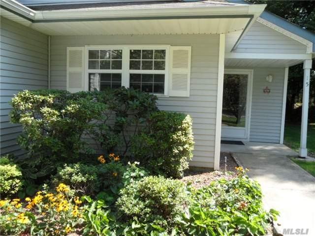 15 Westchester Ct - Photo 3 of 16