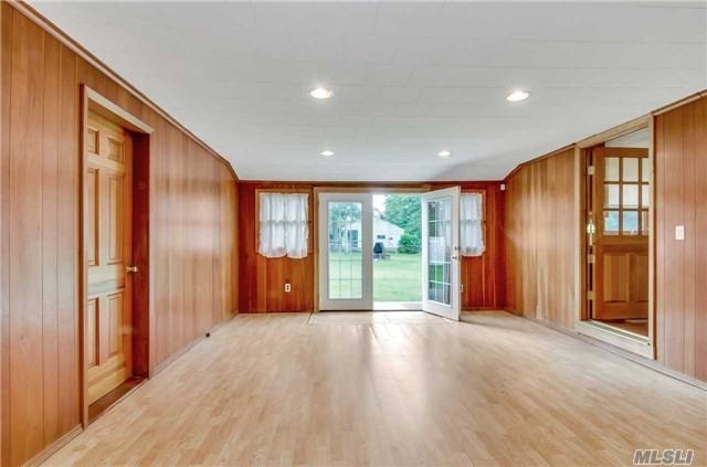 104 Jefferson Ave - Photo 2 of 4