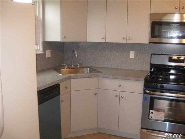 161 Court House Rd - Photo 3 of 8