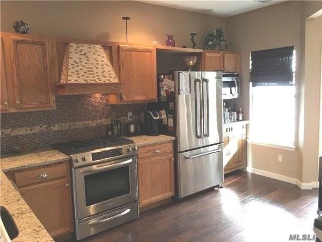 47 Leeward Ct - Photo 3 of 15