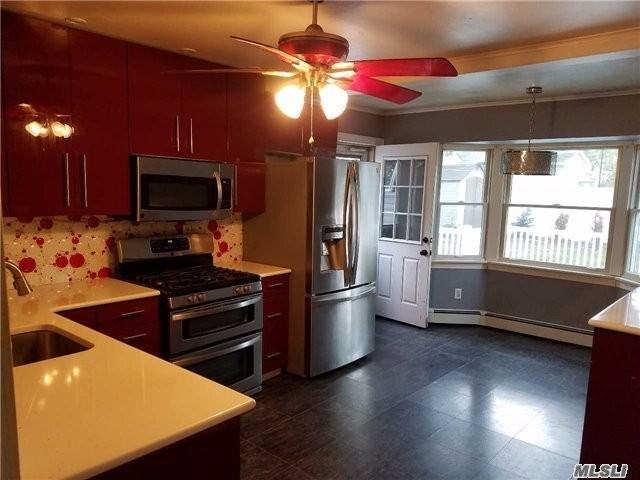 104 Ohls St - Photo 2 of 9