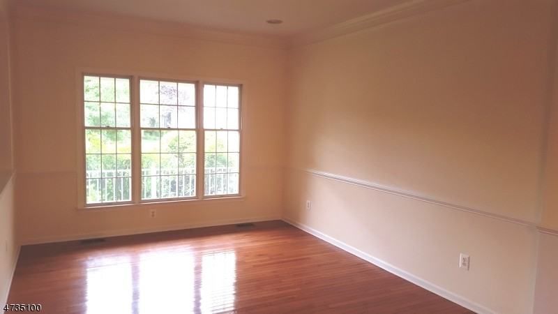 19 Patriot Hill Dr - Photo 2 of 11