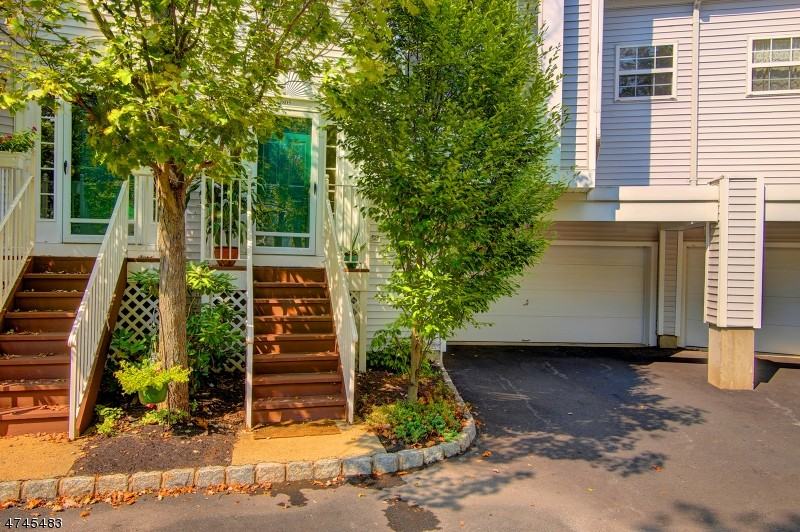 1805 Springbrook Ct - Photo 2 of 22