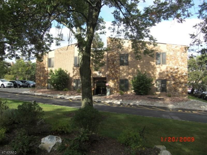 22 Old Short Hills Rd - Photo 3 of 10