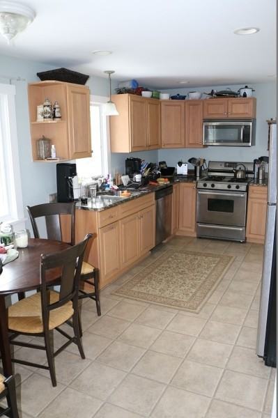 35 Concord Ave - Photo 3 of 7