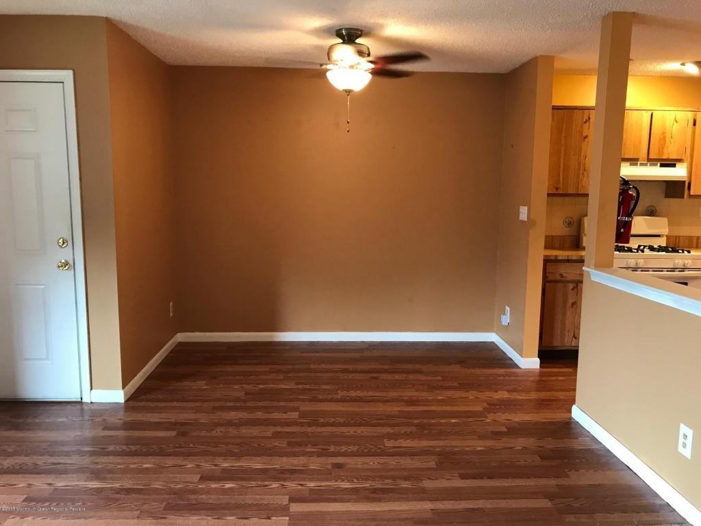 165 Frontier Way - Photo 3 of 14