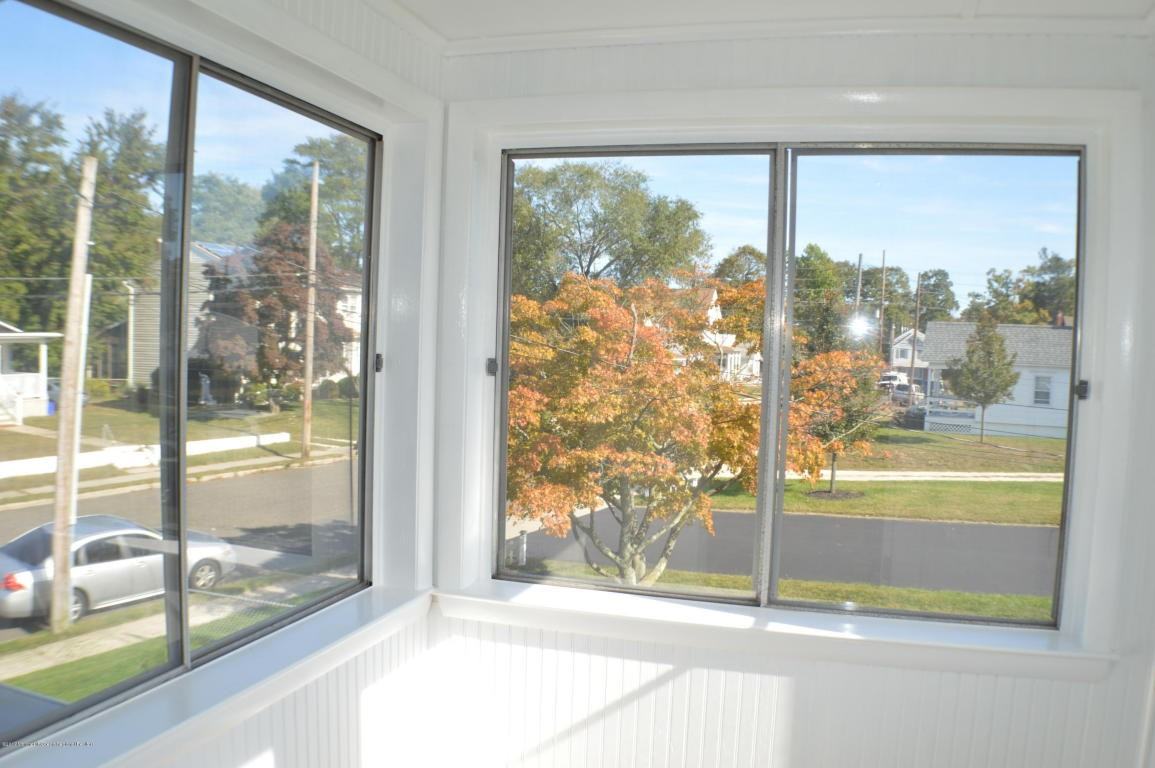 104 Bennett Ave - Photo 3 of 22