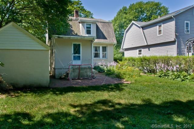 88 Edgewood Pl - Photo 3 of 6