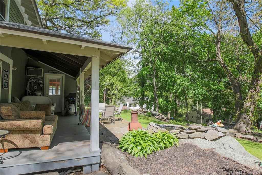 5 Juniper Ridge Rd - Photo 2 of 30