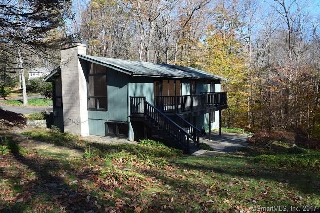 70 Robin Ln - Photo 2 of 22