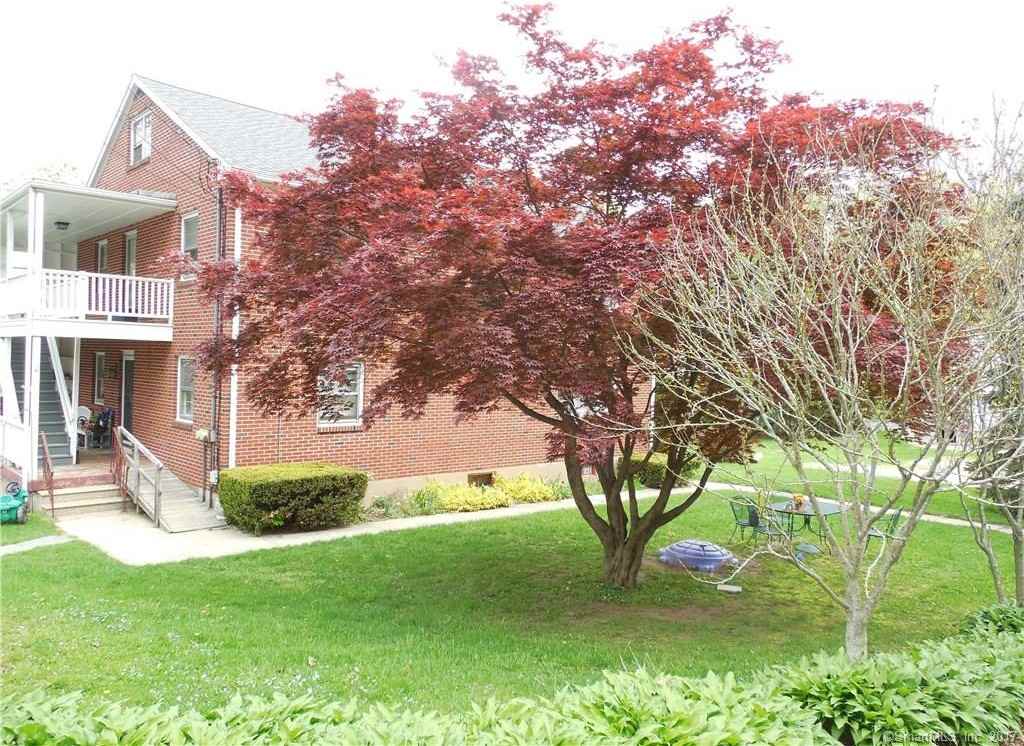 4 Castle St - Photo 2 of 17