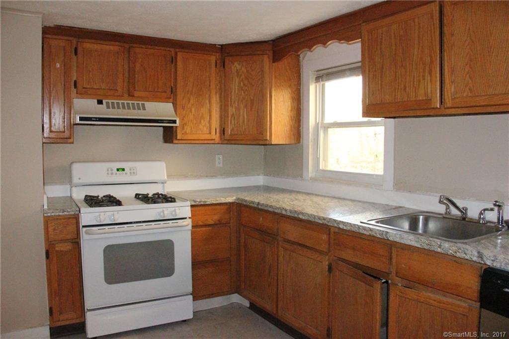 832 Main St - Photo 2 of 18