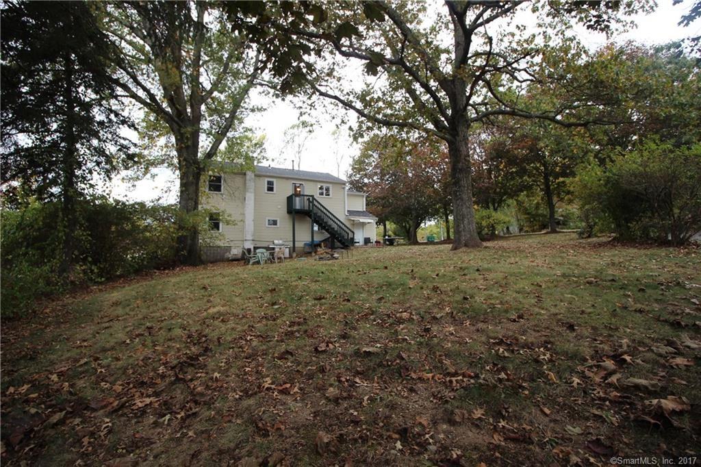 133 Bungay Rd - Photo 3 of 14