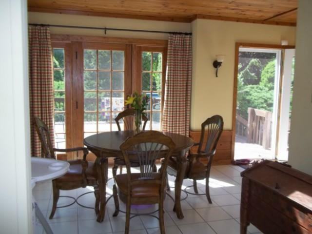 23 Laurel Dr - Photo 2 of 25