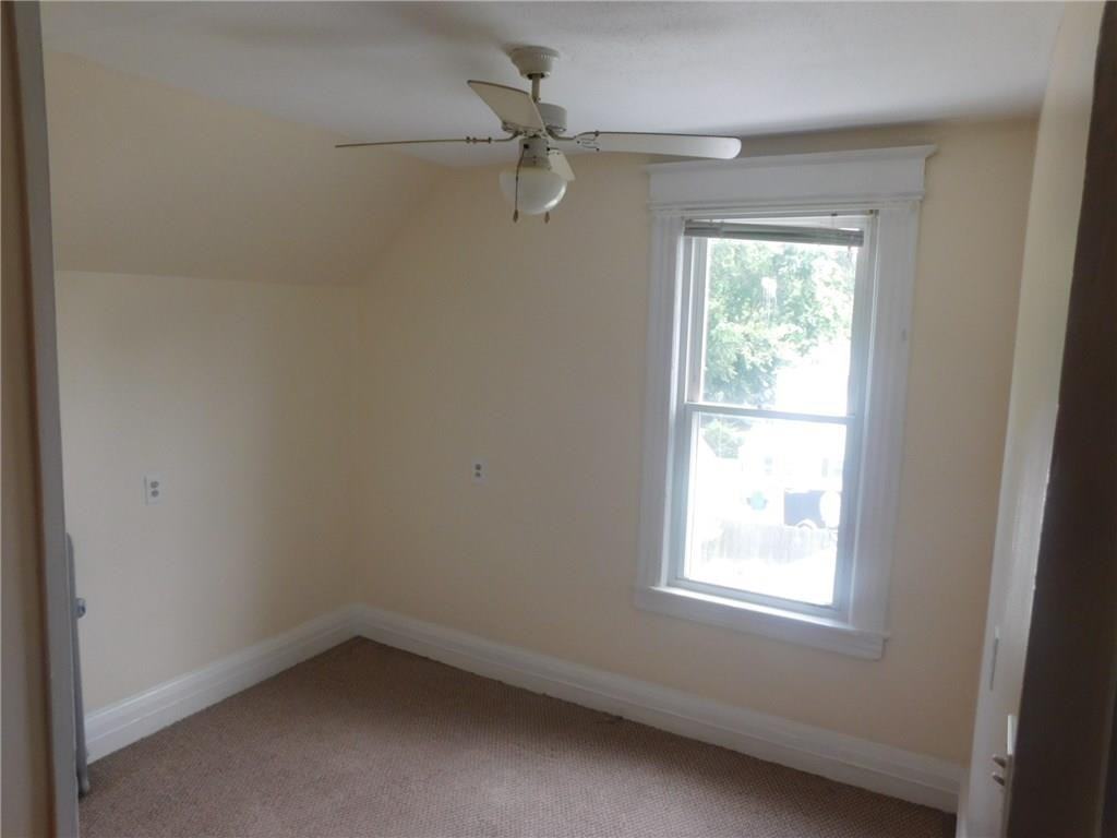 292 Deerfield Rd - Photo 3 of 15