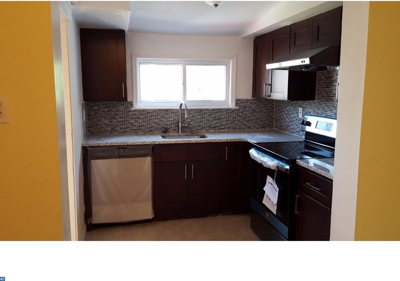 1015 Sunset St - Photo 2 of 25