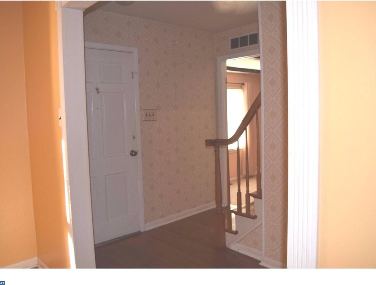 257 Holly Ave - Photo 2 of 19