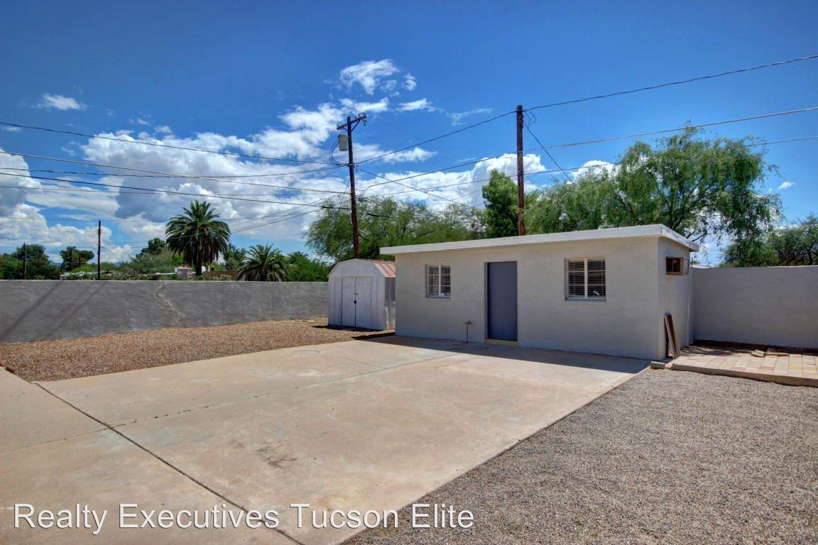 4160 E Montecito St - Photo 2 of 19