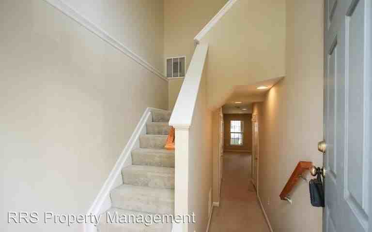 18211 Endora Cir - Photo 2 of 13